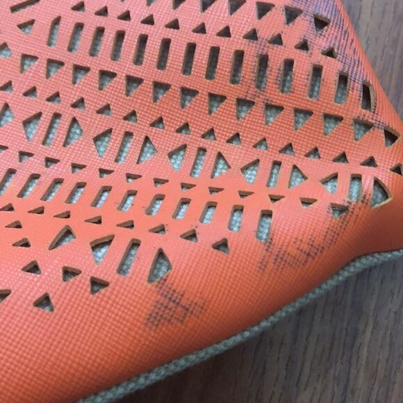 Stella & Dot Orange and linen color Crossbody bag. - Picture 12 of 13